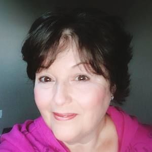 Meet your Posher, Cindy